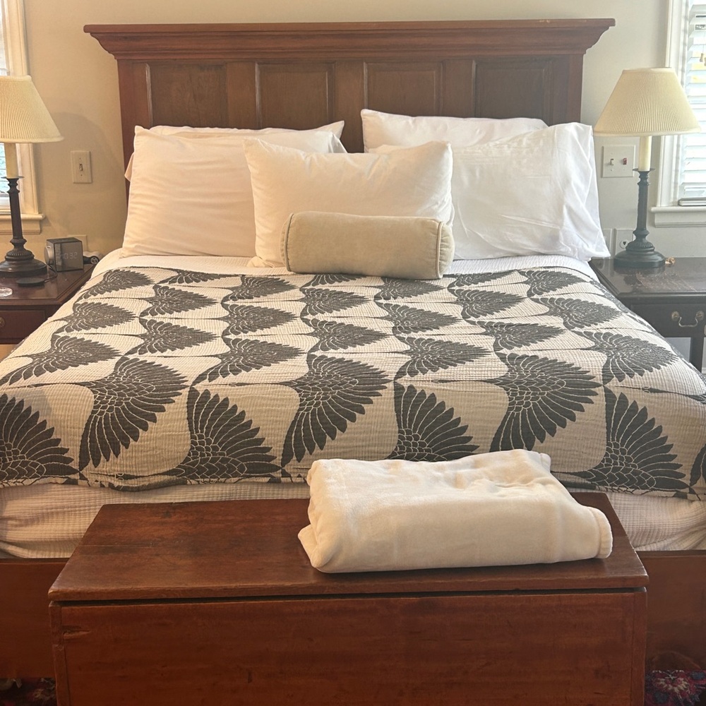 Modern Black + Gray Birds in Flight Cranes Throw Blanket Organic Cotton 2 Side - Picture 8 of 16